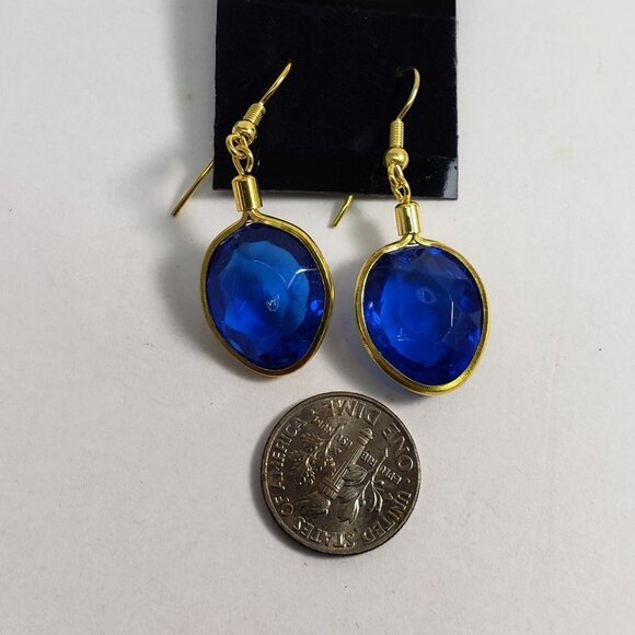 Elegant Blue Gem 1.5" Drop Earrings – Gold Tone Oval Dangle, Lightweight Jewelry - Picture 6 of 10